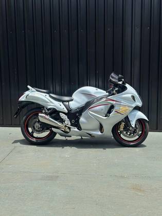 SUZUKI HAYABUSA GSX1300RA 
